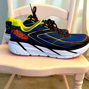HOKA Clifton 3 Colorful men’s running shoe . Size 9 . Gently worn